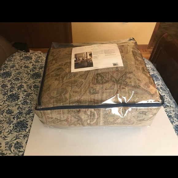 Polo Ralph Lauren Queen Comforter - Picture 2 of 6